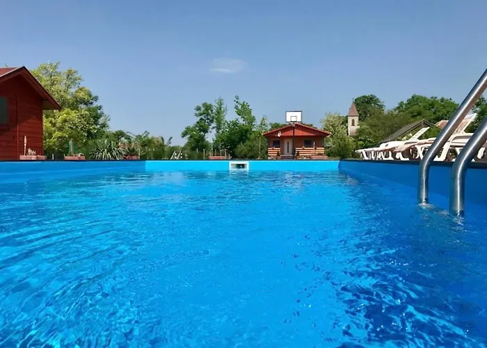 Tennis House With Balcony Appartamento
