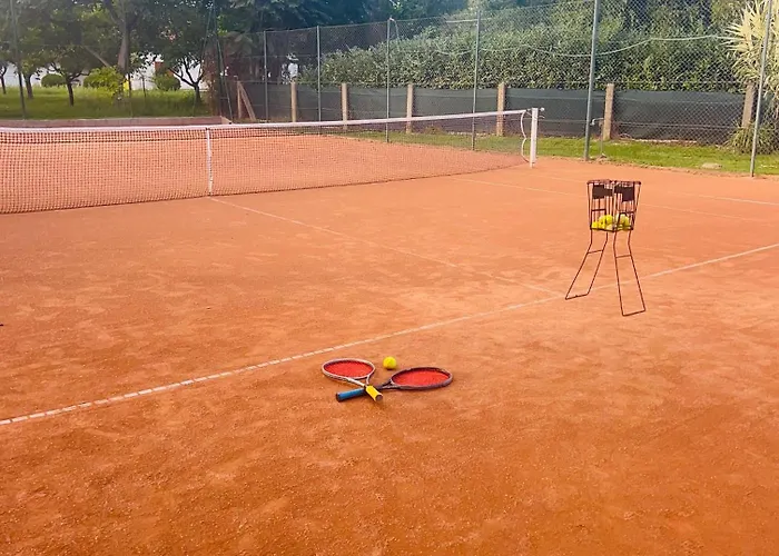 Tennis House With Balcony Appartamento Ordacsehi